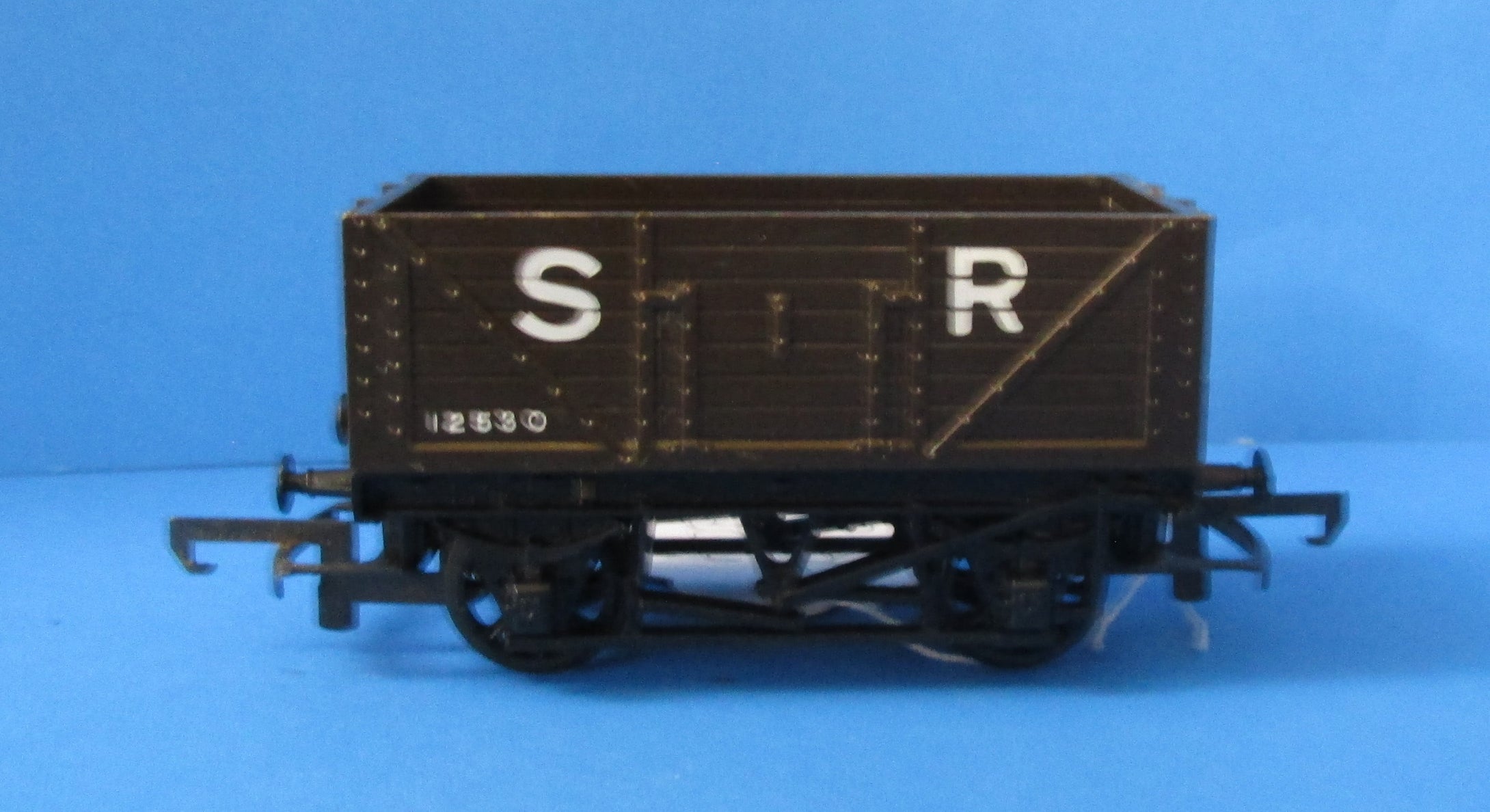R10A HORNBY 7 Plank SR Wagon - UNBOXED