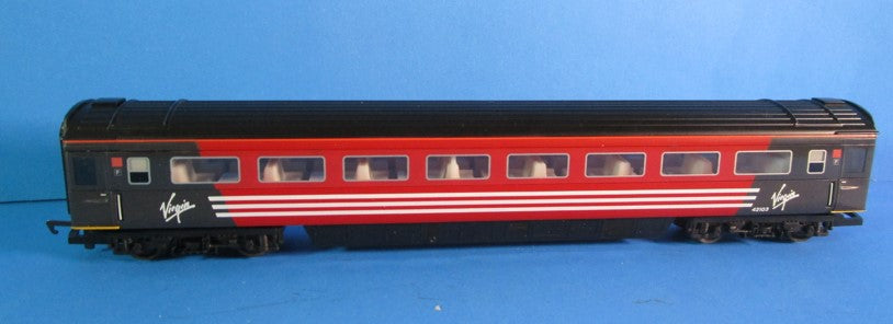 R2045-42103 HORNBY Mk.3 Tourist Open Coach 42103  in Virgin Trains Livery - separated from Train Pack - UNBOXED (Copy)
