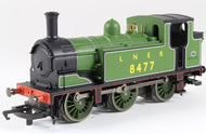 R2164B HORNBY Class J83  0-6-0T in LNER green Locomotive 8477 - BOXED
