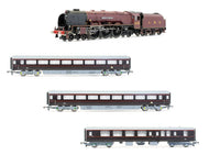 R2370 Hornby The Royal Train Pack - BOXED