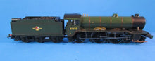 R2922-P01 HORNBY Class BR (ex LNER) B17/6 Sandringham 4-6-0 61650 'Grimsby Town' in BR Green with late crest - UNBOXED