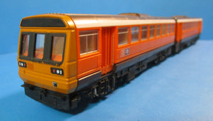 R297-P01 HORNBY Class 142 Pacer Twin Railbus 55604 - Greater Manchester PTE - UNBOXED