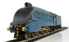 R3612 Hornby 80th Anniversary of World Steam Record pack with gold-plated Class A4 4468 "Mallard" and commemorative box set - BOXED