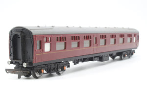 R382 HORNBY BR Mk1 Corridor composite 15917 maroon livery - UNBOXED