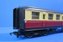 R409-P01 HORNBY  B.R (Ex L.N.E.R) Composite Coach E18276 - UNBOXED