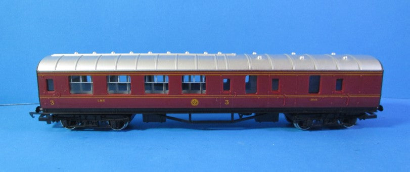 R434A HORNBY LMS Brake Third Coach 5644 in Crimson - UNBOXED