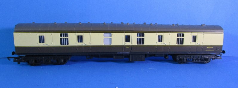 R436 HORNBY BR Mk1. Full Parcels Coach (WR) W81021 chocolate & cream - BOXED