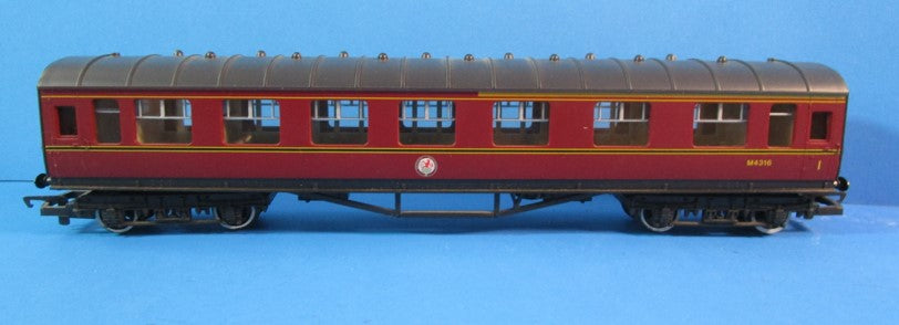 R442 HORNBY B.R (Ex LMS) Composite Coach 4316 - BOXED