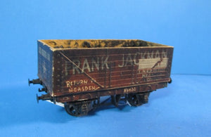 R52/3J PECO Wonderful Wagon 7 Plank Coal Wagon, side doors only "FRANK JACKMAN" - UNBOXED