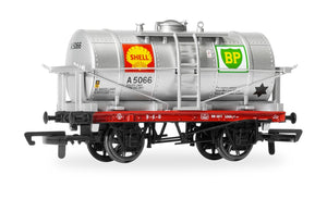 R60292 HORNBY 14 ton tank wagon "SHELL_MEX/BP" No. A5066