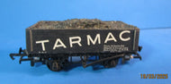 R70T PECO 5 Plank wagon "TARMAC" with load - UNBOXED