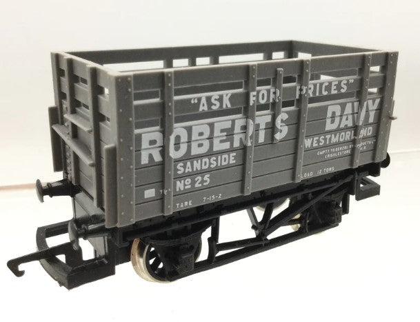 R719 HORNBY  Coke wagon 