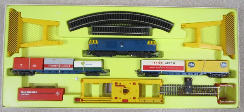 RS602 Hornby Freightliner Set - BOXED - Pre-Owned