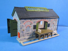 UB052N Goods Shed - N GAUGE