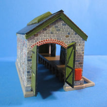 UB052N Goods Shed - N GAUGE