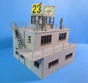 UB056 Airfield control Tower - typical WW2 RAF (AIRFIX kit)