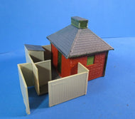 UB242 Station Toilet building