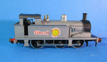 W2203-P02 WRENN Class R1 0-6-0T "SHELL" in silver and black - UNBOXED