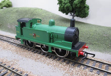 W2264 WRENN Class R1 Tank 0-6-0 31340 in BR Green - BOXED