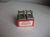 HD-32100 HORNBY DUBLO 2 rail Buffer Stops - box of 2 buffer stops - BOXED