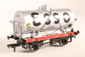 37-680 BACHMANN 14 Ton tank wagon with large filler "Esso" 1210 - BOXED
