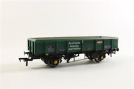 38-100 BACHMANN 34 tonne PNA ballast/spoil wagon 7 rib in Railtrack livery
