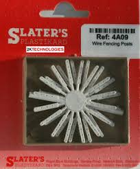SP-4A09 SLATERS Concrete fence posts for wire, pack of 30 - OO Gauge