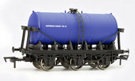 4F-031-009 DAPOL 6 wheel milk tanker "Express Dairies"