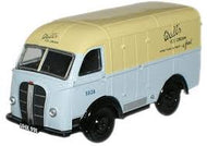 76AK003 OXFORD DIECAST  Walls Austin K8 Threeway Van