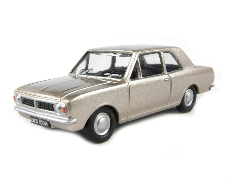 76COR2001 OXFORD DIECAST Ford Cortina Mk2 Light Orchid