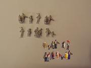 C39P&D MARSH  Couples in various poses (man & child, man & wife etc.) - N Gauge - unpainted