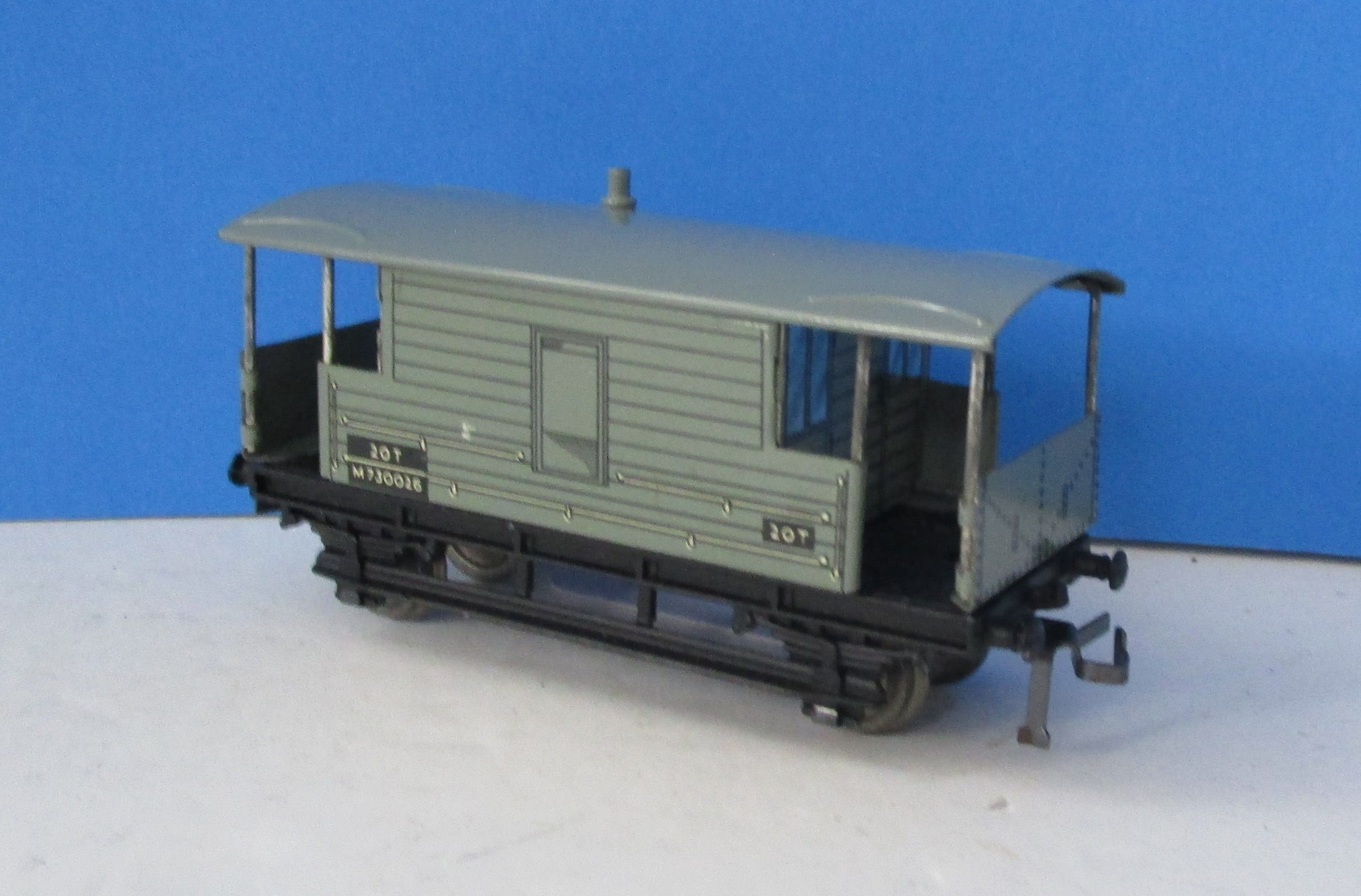 HD-32045 HORNBY DUBLO LMS 20T brake van 730026 brown - UNBOXED