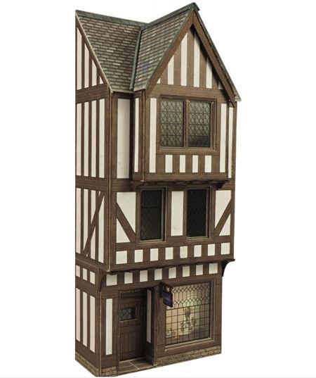 PO421 METCALFE Low Relief Half Timbered Shop Front - OO scale