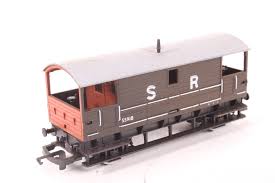 R029 HORNBY SR Brake Van