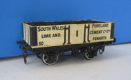 R68SW-P01 PECO Lime Wagon "SOUTH WALES LIME & PORTLAND CEMENT Ltd.", missing roof- Boxed