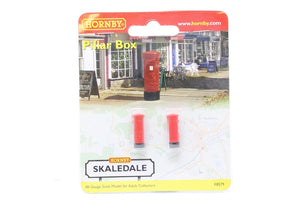 R8579 HORNBY SKALEDALE  Pillar Box pack of 2