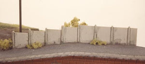 RAT-429 RATIO Precast Concrete Fencing - OO Gauge