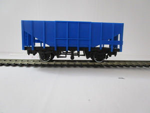 BMTW022 Hornby 37 ton Grain Hopper wagon, no top, transfers, couplings or side panel - UNBOXED