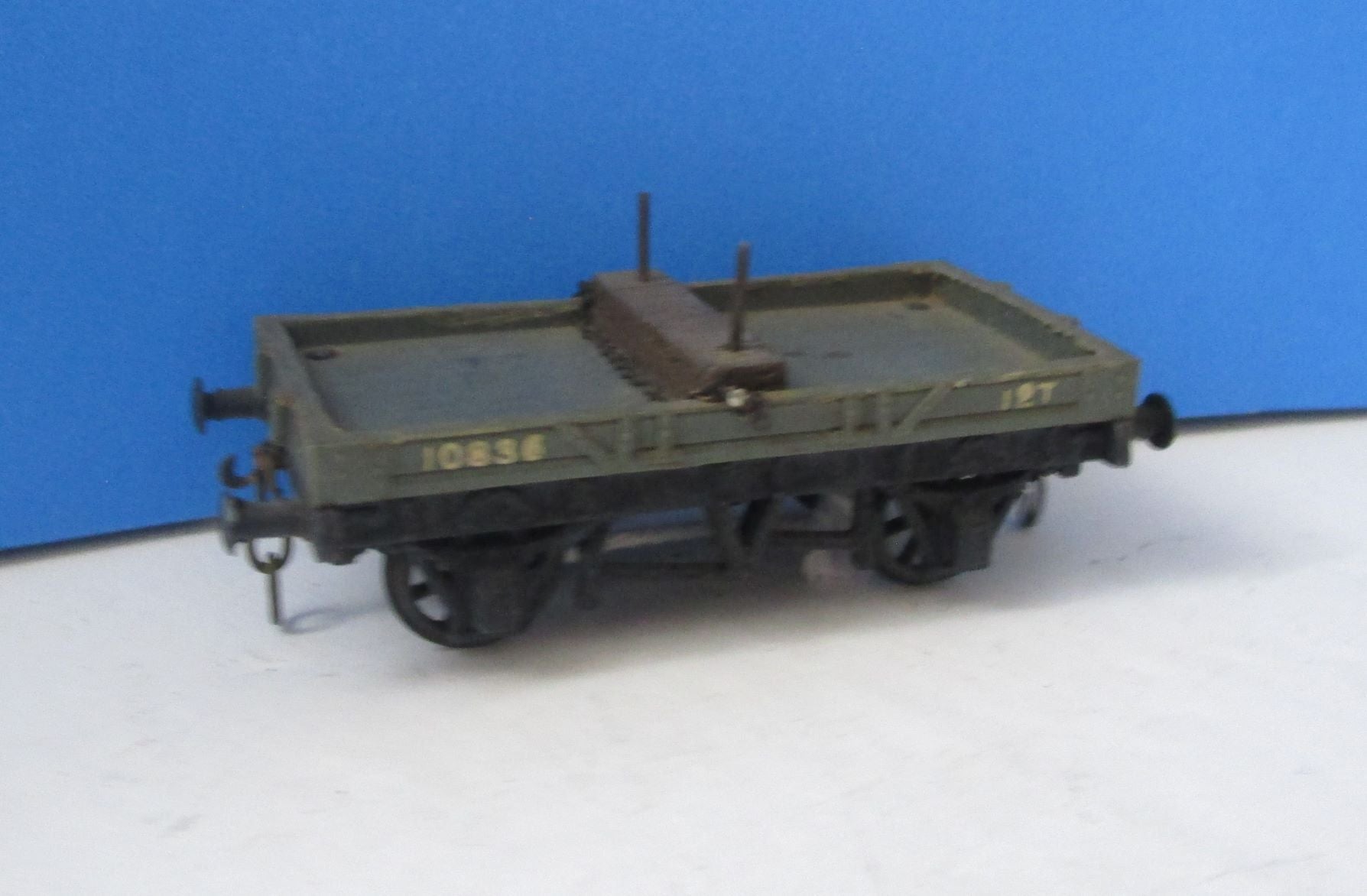 BMTW111 TRACKMASTER Bolster Wagon - UNBOXED