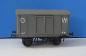 BMTW129 kit built G.W. Gunpowder van - UNBOXED