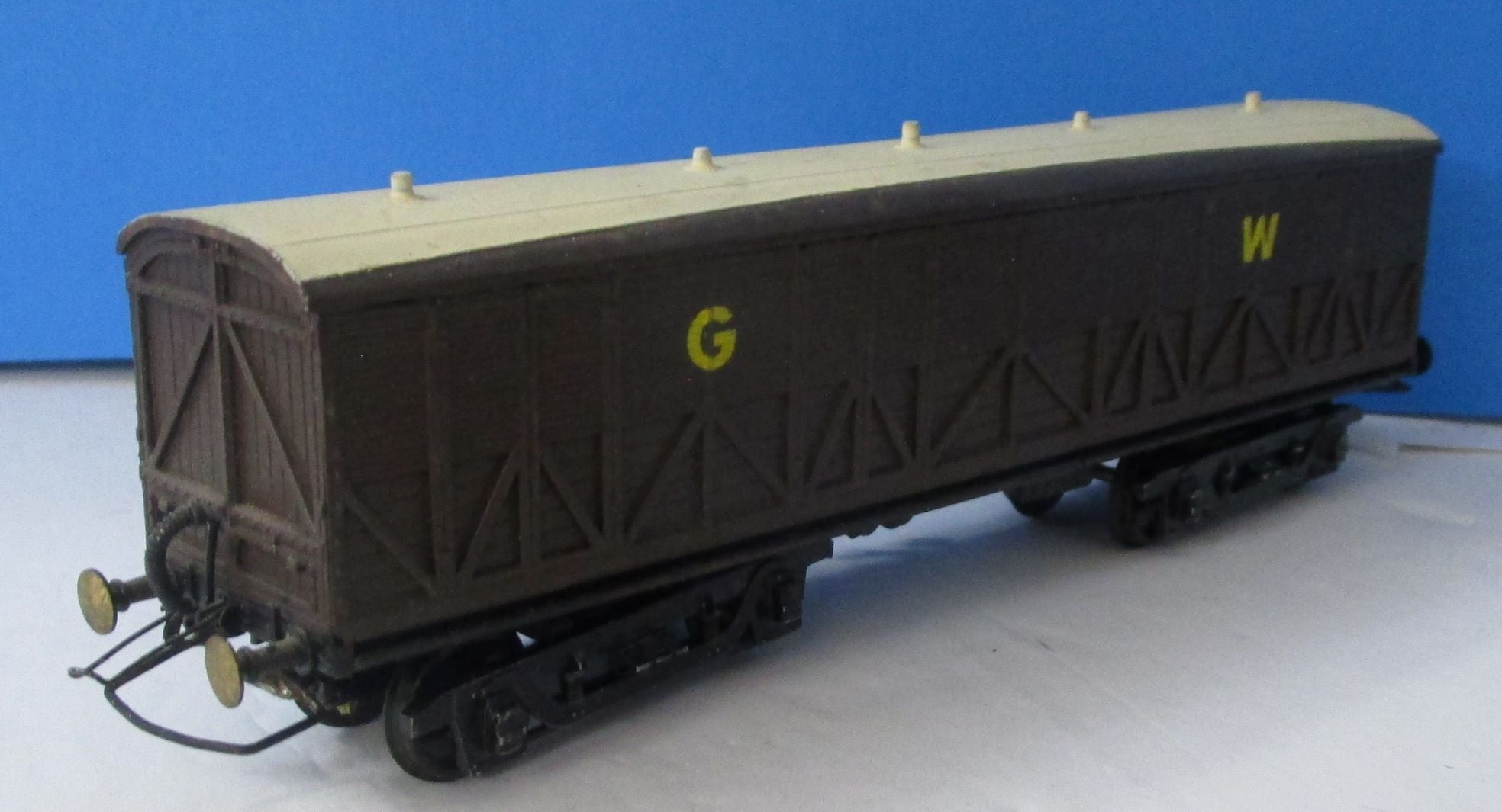 BMTW143 Kit built GW Bogie Van - UNBOXED