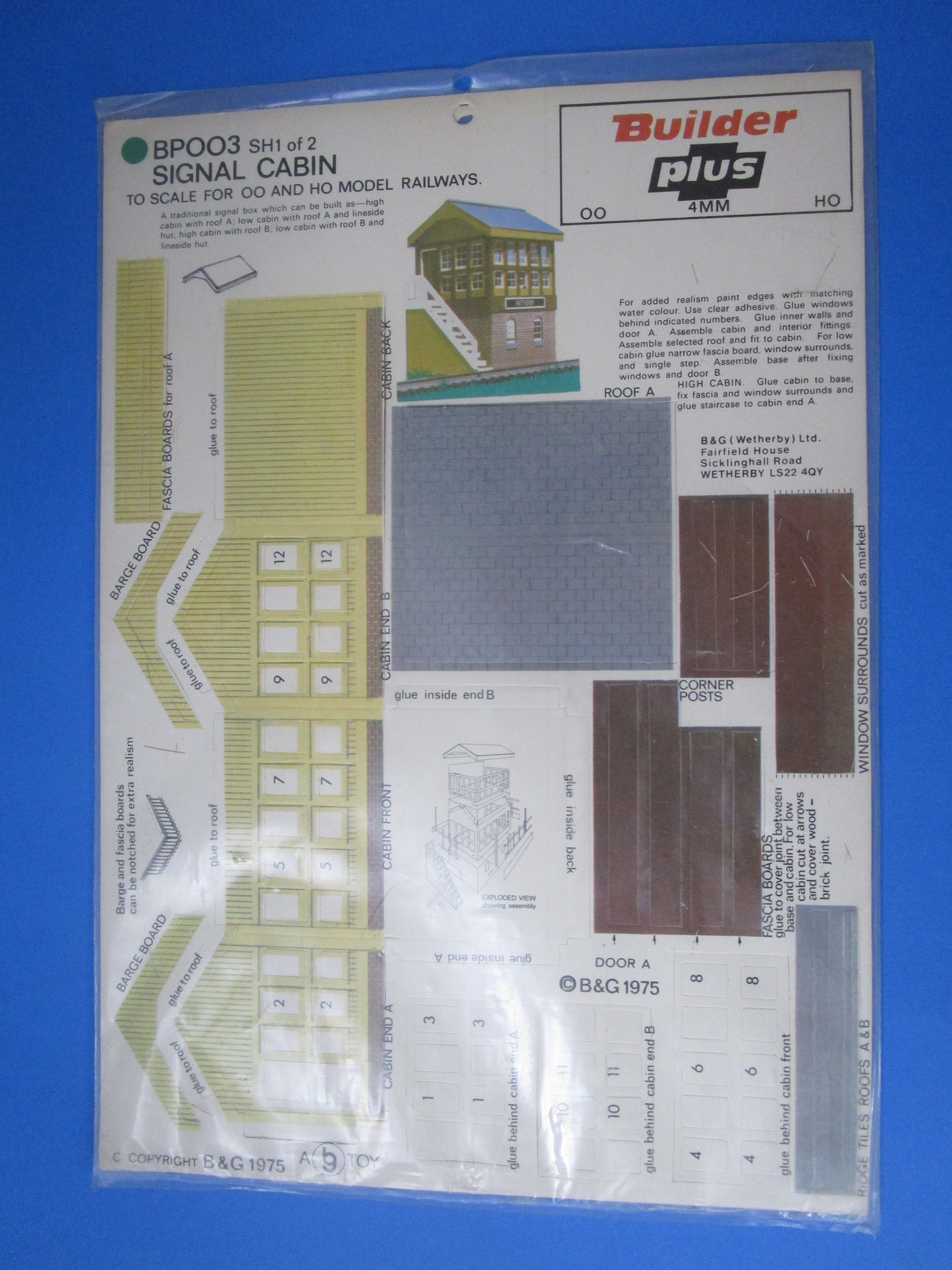 BP003 BUILDER PLUS OO/HO Gauge (4mm) Signal Box - card building kit