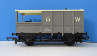 R124A HORNBY G.W. Grey "TOAD" Brake Van 57740 - BOXED