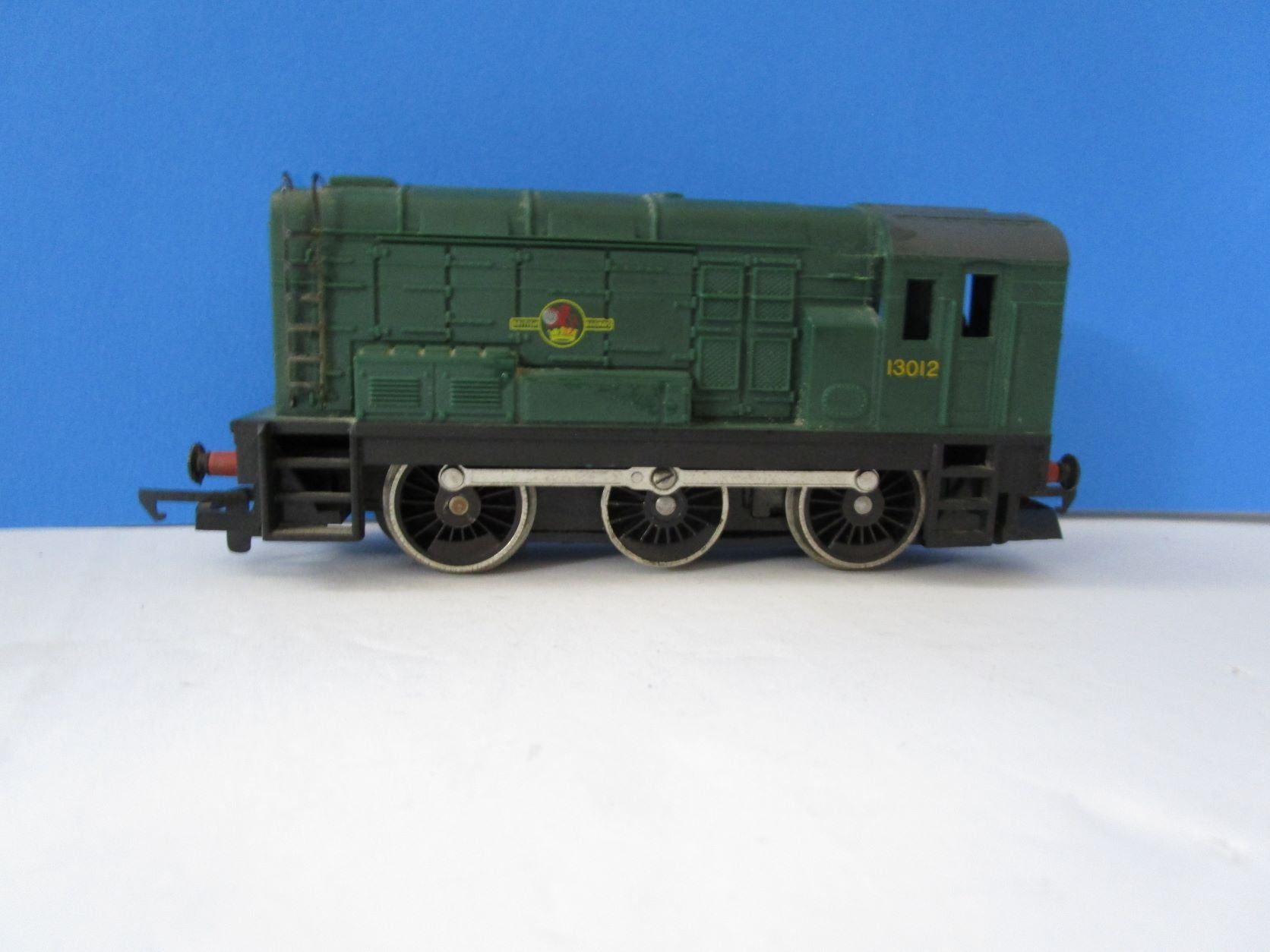 R156-P01 HORNBY Class 08 Shunter 13012 in BR Green  - UNBOXED