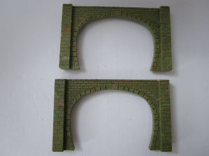 R164U HORNBY Double track tunnel portals - used