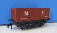T1634 TRIX 12 Ton 7 Plank Wagon "N.E." - BOXED