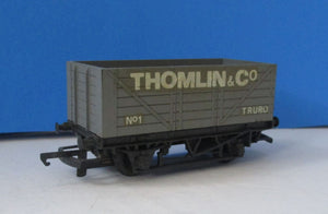 T2069-P02 TRIX 12 Ton 7 Plank Wagon  "THOMLIN & Co." - BOXED