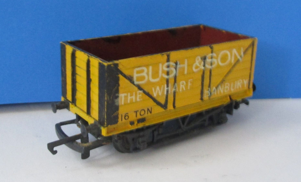 T2069P03 TRIX 12 Ton 7 Plank Wagon "BUSH & SON" BOXED my british