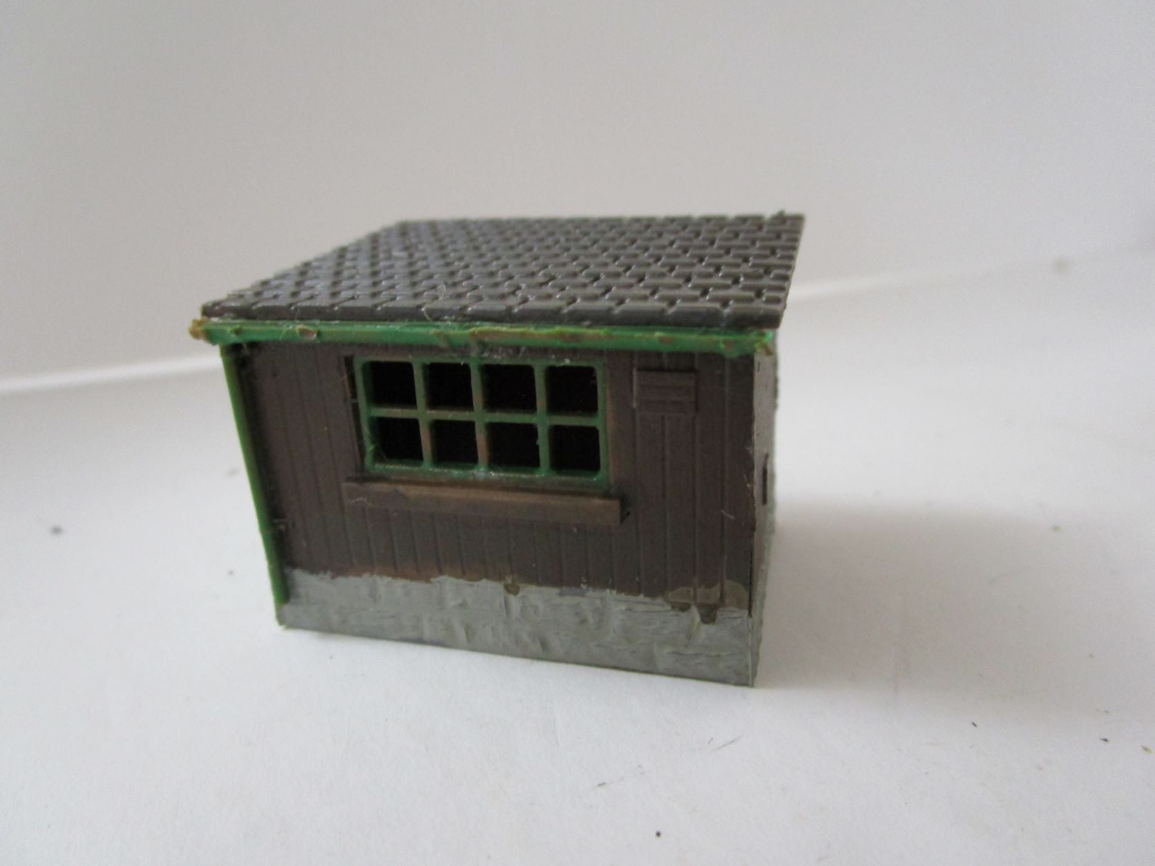 UB110 Ready built:  2 sheds - pre-owned